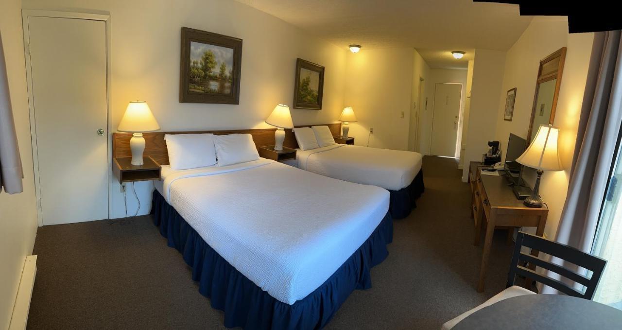 Wessex Inn By The Sea Cowichan Bay Eksteriør billede