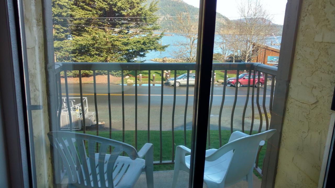 Wessex Inn By The Sea Cowichan Bay Eksteriør billede