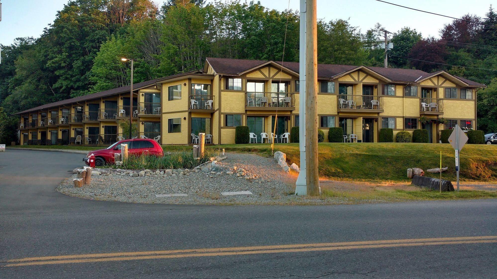 Wessex Inn By The Sea Cowichan Bay Eksteriør billede